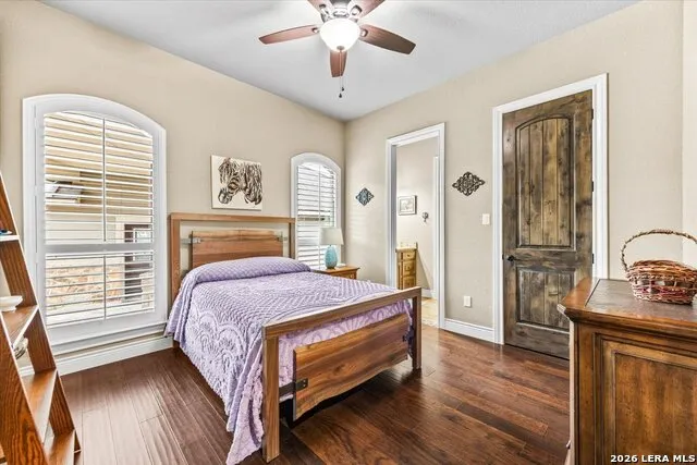 157 Bucks Lane La Vernia, TX 78121