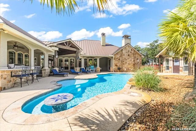 157 Bucks Lane La Vernia, TX 78121
