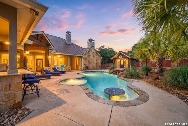 157 Bucks Lane La Vernia, TX 78121
