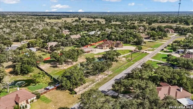 157 Bucks Lane La Vernia, TX 78121
