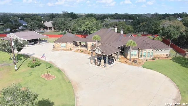157 Bucks Lane La Vernia, TX 78121
