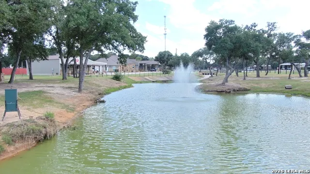 157 Bucks Lane La Vernia, TX 78121