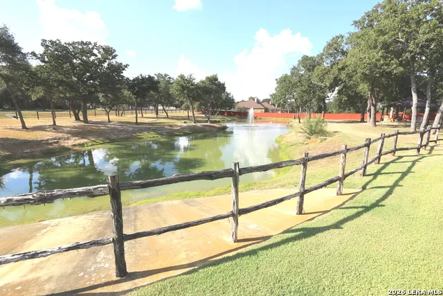 157 Bucks Lane La Vernia, TX 78121