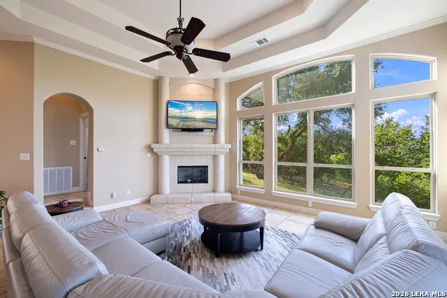 18875 Shadow Canyon Helotes, TX 78023