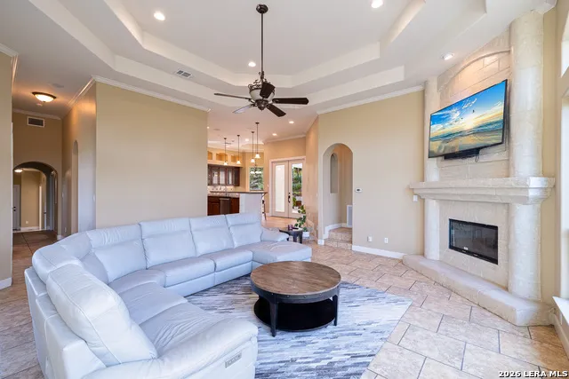 18875 Shadow Canyon Helotes, TX 78023