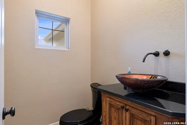 18875 Shadow Canyon Helotes, TX 78023