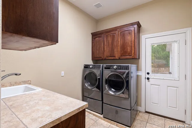 18875 Shadow Canyon Helotes, TX 78023