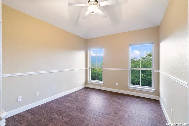 18875 Shadow Canyon Helotes, TX 78023