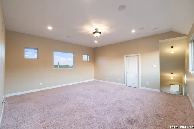 18875 Shadow Canyon Helotes, TX 78023
