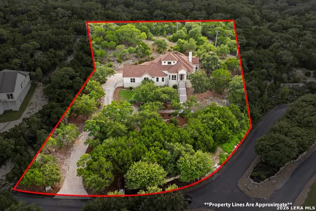 18875 Shadow Canyon Helotes, TX 78023