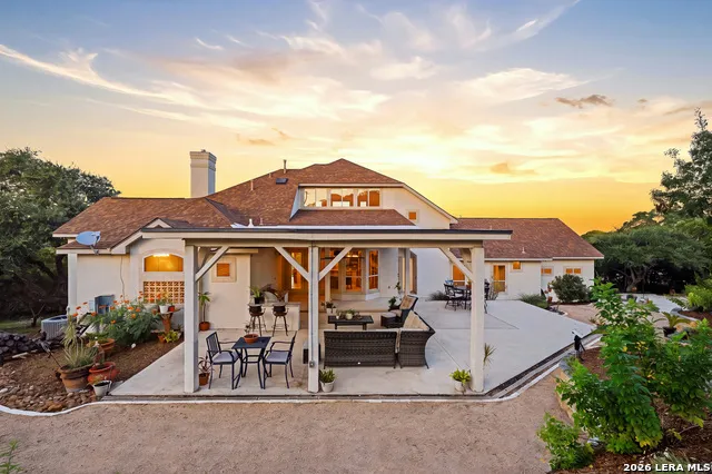 18875 Shadow Canyon Helotes, TX 78023