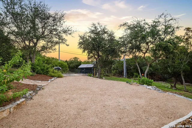 18875 Shadow Canyon Helotes, TX 78023