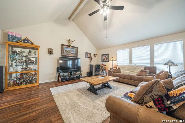 102 Clemente Zapata Blanco, TX 78606
