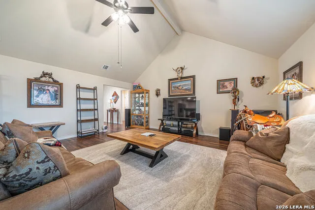 102 Clemente Zapata Blanco, TX 78606
