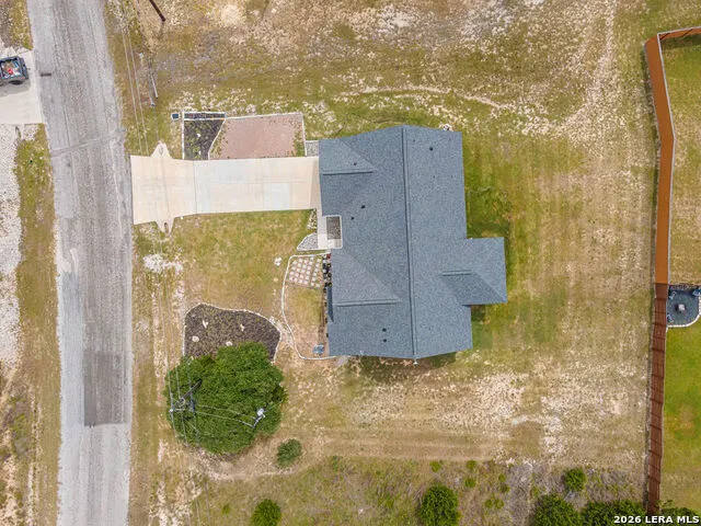 102 Clemente Zapata Blanco, TX 78606