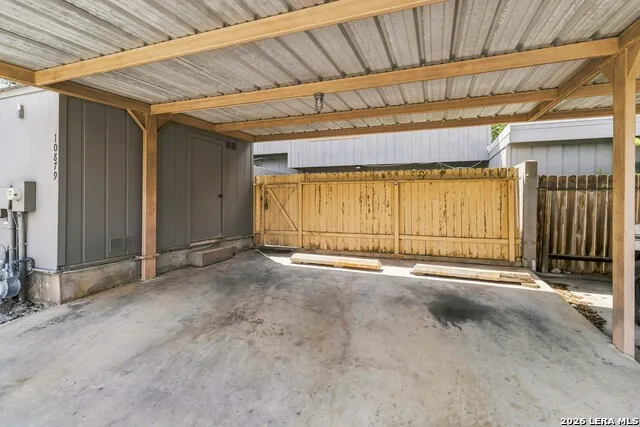 10879 CROWN VW Crown View San Antonio, TX 78239