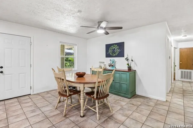 713 lake Kerrville, TX 78028