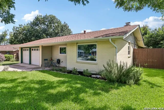 713 lake Kerrville, TX 78028
