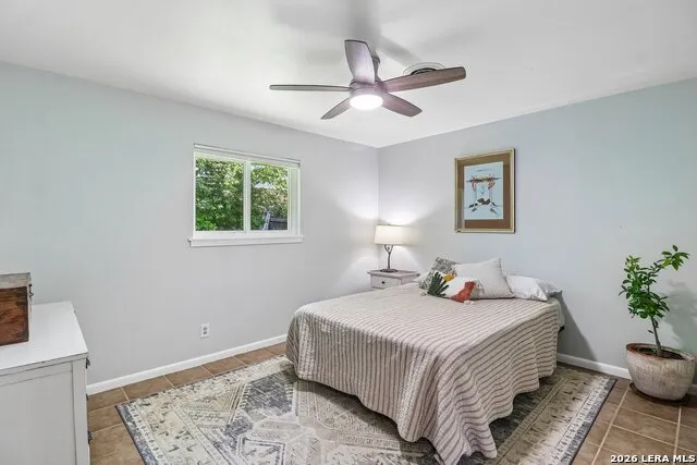 713 lake Kerrville, TX 78028