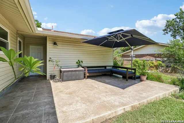 713 lake Kerrville, TX 78028
