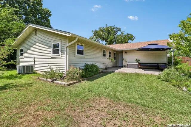 713 lake Kerrville, TX 78028