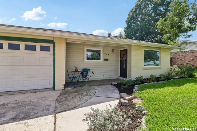 713 lake Kerrville, TX 78028