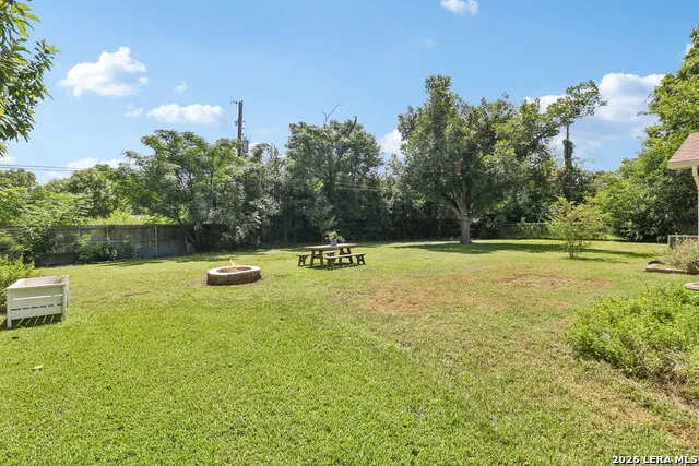 713 lake Kerrville, TX 78028