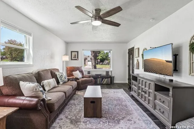 713 lake Kerrville, TX 78028
