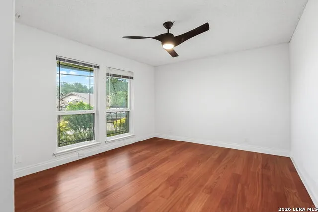 6013 BAYOU BND Windcrest, TX 78239