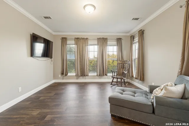 401 DEER CREEK DR San Marcos, TX 78666