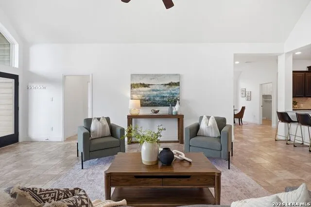 3061 Coral Sky Seguin, TX 78155