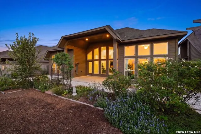 3061 Coral Sky Seguin, TX 78155