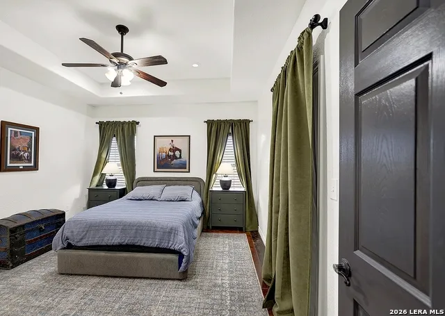112 Park Way Poth, TX 78147