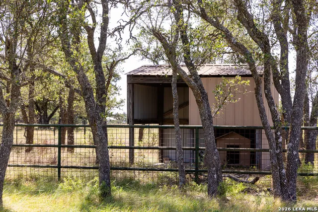 5078 Friedrich Rd Fredericksburg, TX 78624