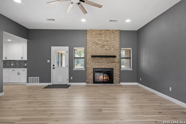 5078 Friedrich Rd Fredericksburg, TX 78624