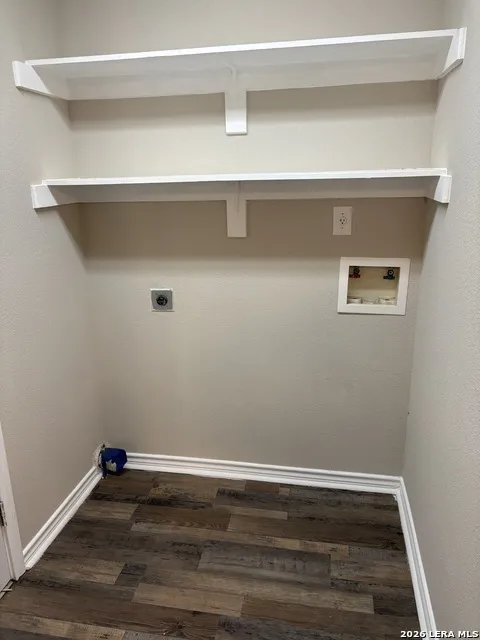 1304 Avenue D Hondo, TX 78861