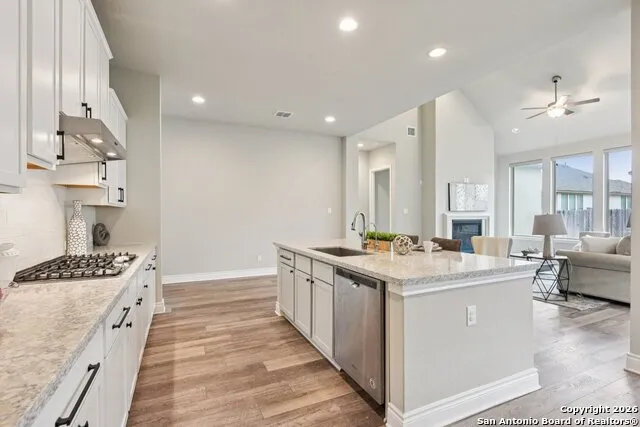 29740 elkhorn Boerne, TX 78015
