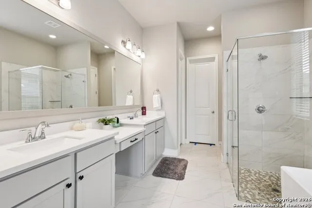 29740 elkhorn Boerne, TX 78015