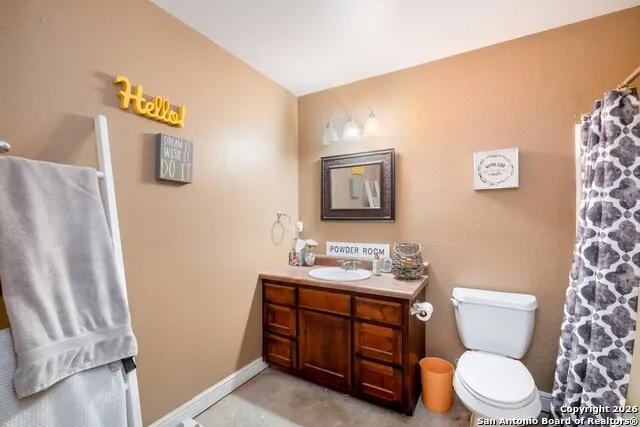 1655 Eichman Rd Poteet, TX 78065