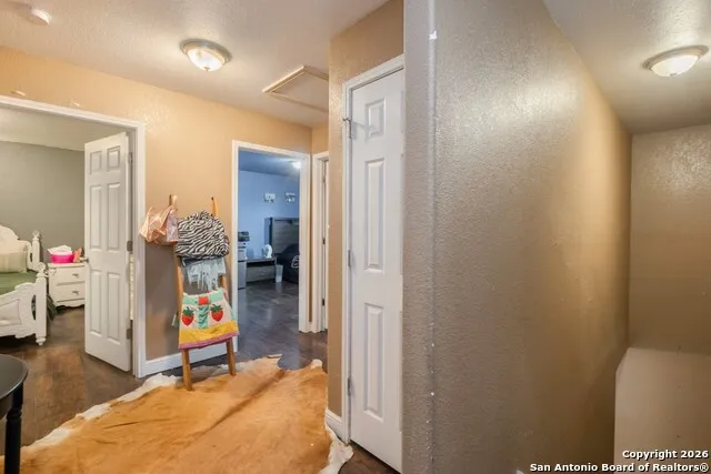 1655 Eichman Rd Poteet, TX 78065