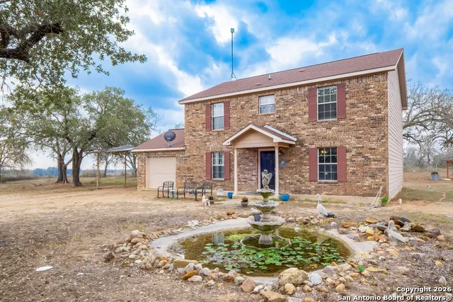 1655 Eichman Rd Poteet, TX 78065