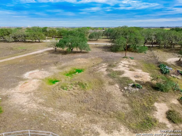 1655 Eichman Rd Poteet, TX 78065
