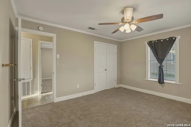 7924 County Road 128 Floresville, TX 78114