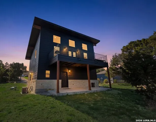 677 stagecoach Spring Branch, TX 78070