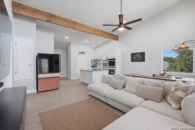 677 stagecoach Spring Branch, TX 78070