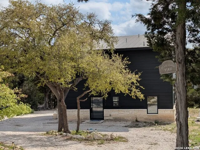 677 stagecoach Spring Branch, TX 78070