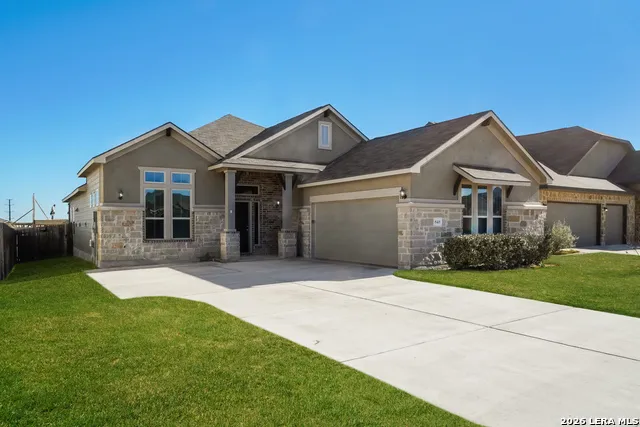 848 GRAY CLOUD DR New Braunfels, TX 78130