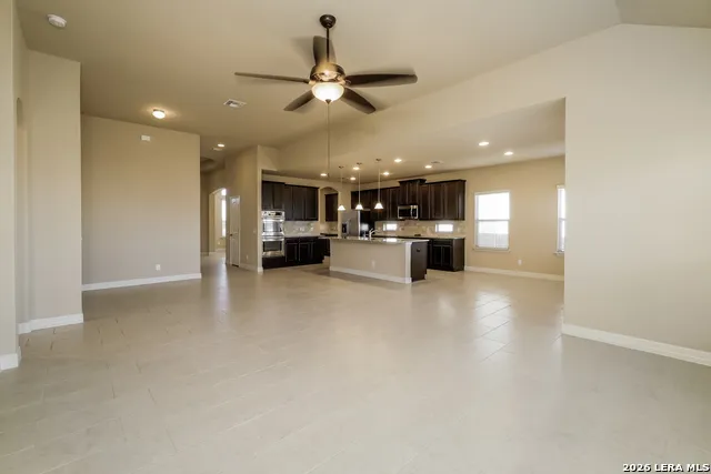 848 GRAY CLOUD DR New Braunfels, TX 78130