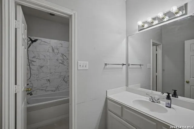 145 Elizabeth Alamo Heights, TX 78209
