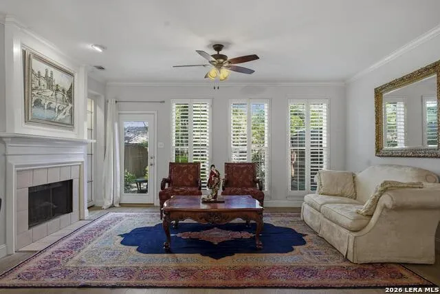 145 Elizabeth Alamo Heights, TX 78209